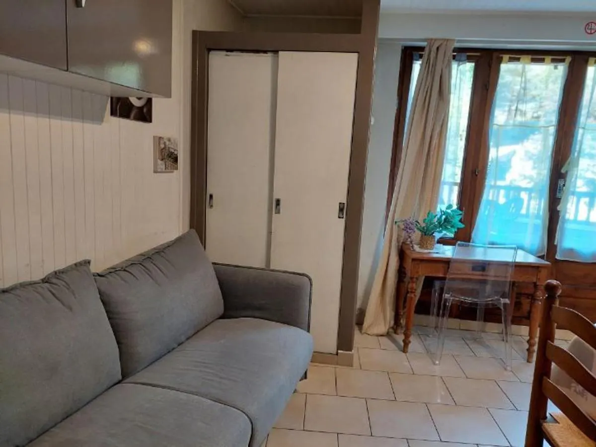 Charmant T2 A Brides-Les-Bains Avec Terrasse Et Animaux Admis - Fr-1-512-263 0*,  France