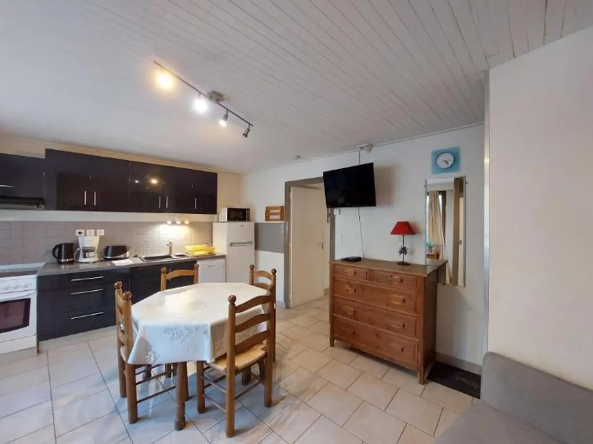 Charmant T2 A Brides-Les-Bains Avec Terrasse Et Animaux Admis - Fr-1-512-263