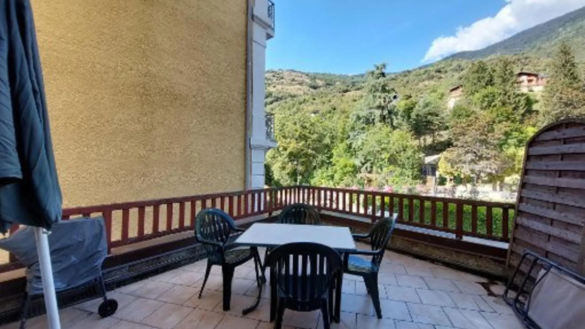 Apartment Charmant T2 A Brides-Les-Bains Avec Terrasse Et Animaux Admis - Fr-1-512-263